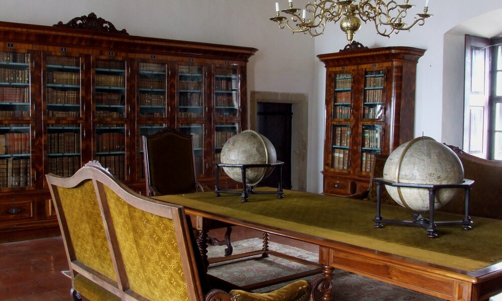 Baroque library