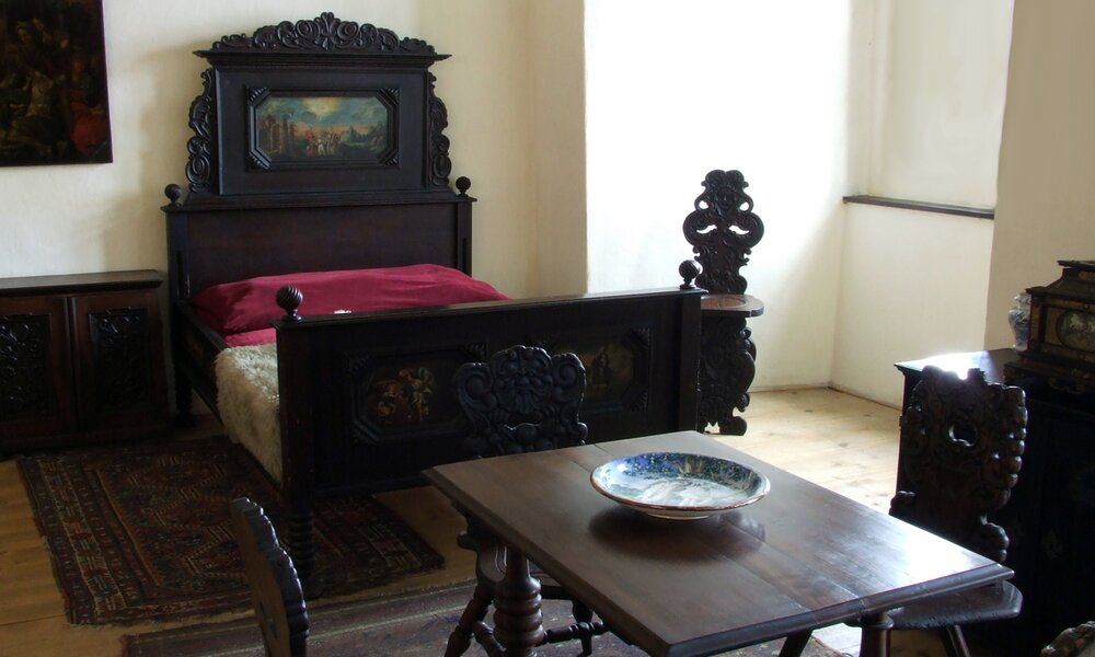 Baroque bedroom